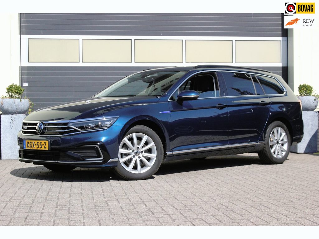 Volkswagen Passat Variant 1.4 TSI PHEV GTE Business | Dynaudio | Virtual Cockpit |