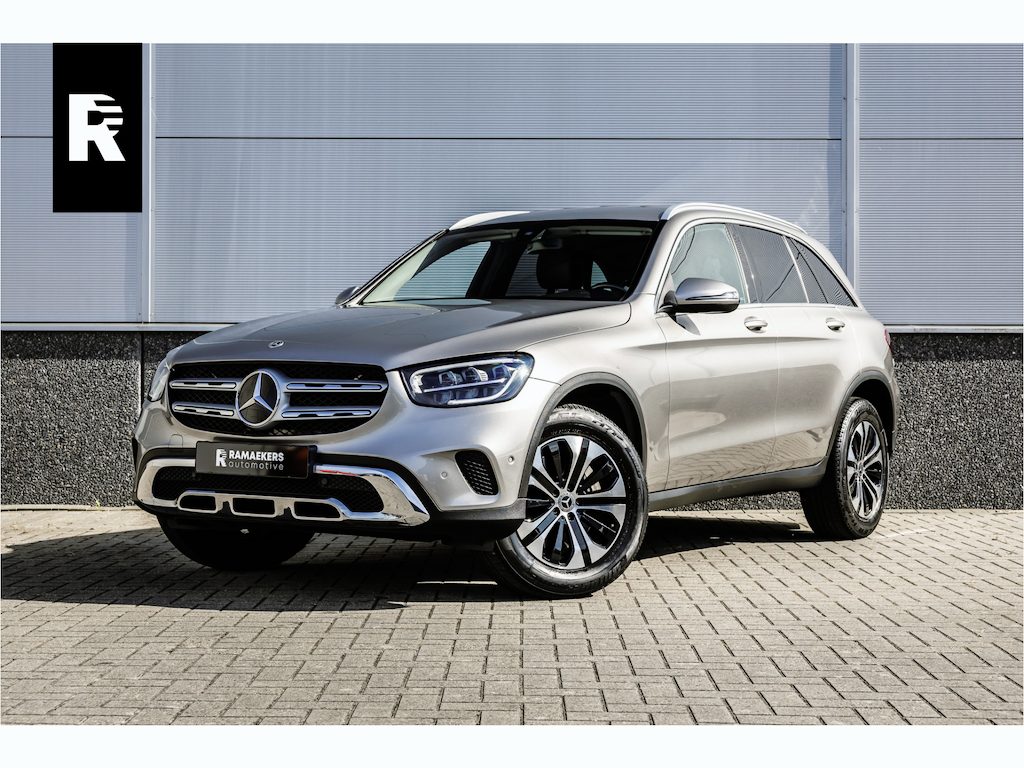 Mercedes-Benz GLC 300e 4MATIC Camera / Leder / Led / Chroom