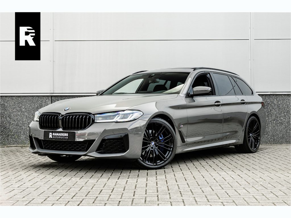 BMW 5-Serie Touring 530i High Executive M-Sport 20inch / Bernina Grau / Pano / Camera / Laser
