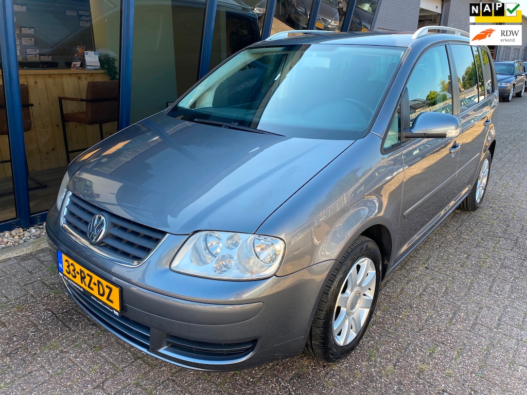 Volkswagen Touran 2.0-16V FSI Highline Automaat 63.758KM!!!
