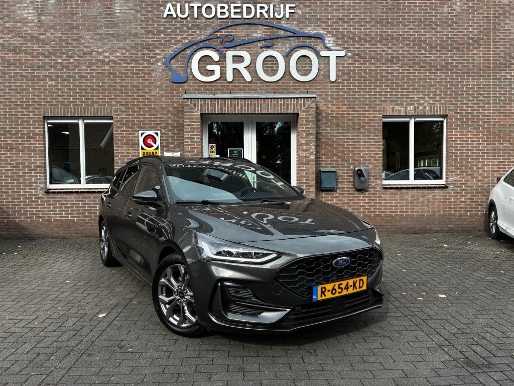Ford Focus 1.0 EcoBoost Hybrid ST Line X