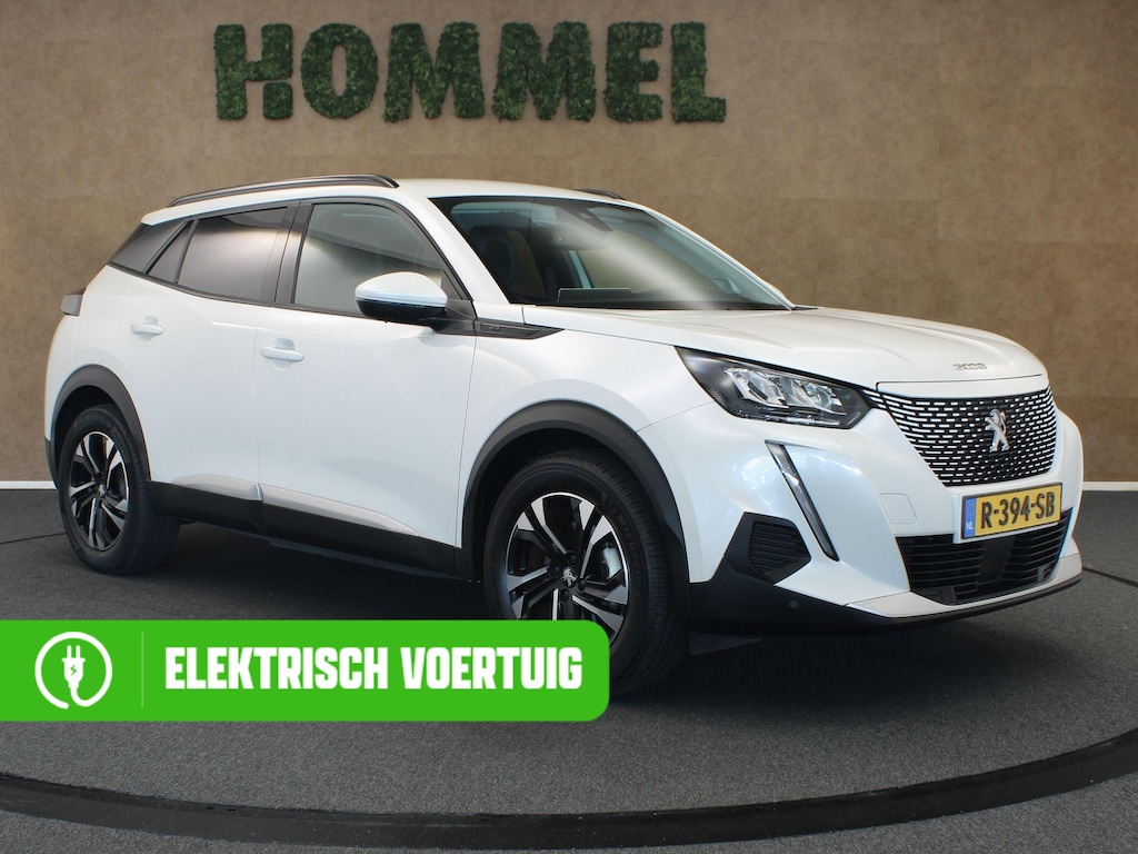 Peugeot e-2008 EV Allure 50 kWh - 1 FASE LADEN - SOH 89.44%!! - PARKEERSENSOREN VOOR & ACHTER - 360 GRADEN CAMERA - APPLE CARPLAY/ANDROID AUTO - CLIMATE CONTROL - NAVIGATIE - CRUISE CONTROL - KEYLESS START