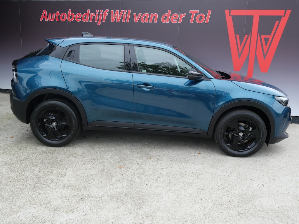 Alfa Romeo Junior 1.2 TURBO HYBRID IBRIDA | ADAPT CRUISE | CARPLAY | BTW | FABRIEKSGARANTIE!!