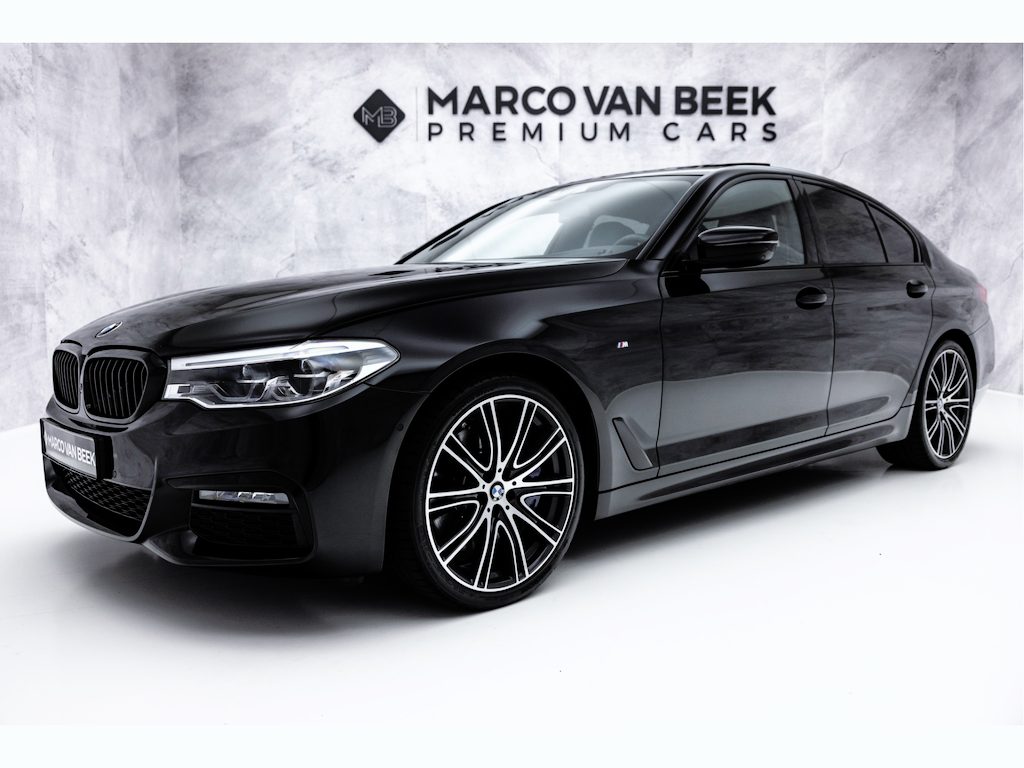 BMW 5-Serie 540i xDrive High Executive M-Sport | Pano | Achterassturing | 20" | Head-Up