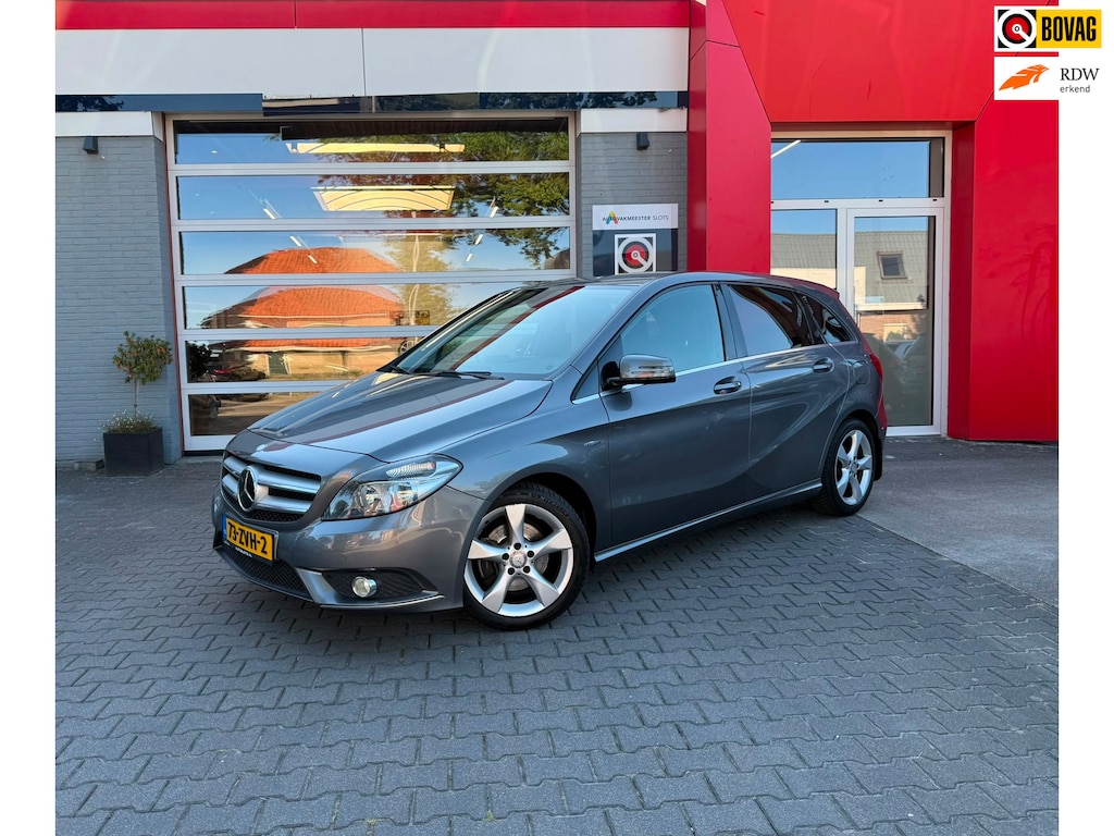 Mercedes-Benz B-klasse 180 Ambition Navi, Cruise, Trekhaak