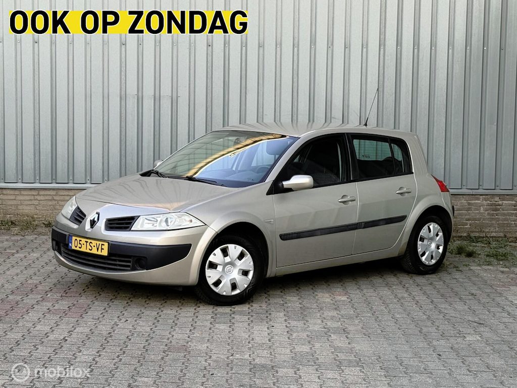 Renault Megane 1.4-16V 5Drs | Airco | Bluetooth | Trekhaak