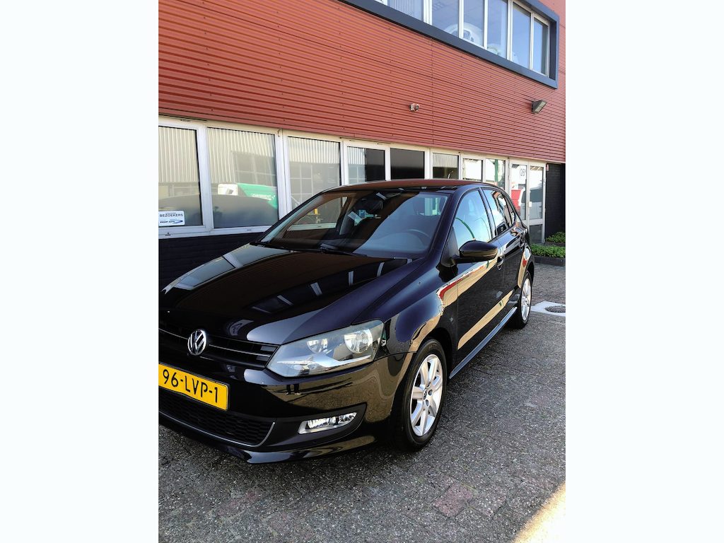Volkswagen Polo 1.2 TSI Highline 5 Deurs | Airco | Cruise Controle | Centrale potiervergrendeling met afstand bed | Radio/CD | NAP | Nieuwe APK en rijklaar geleverd |