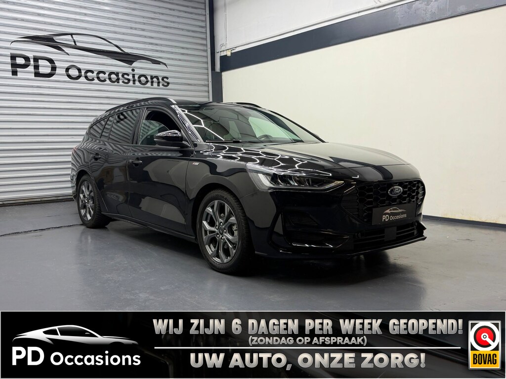 Ford Focus Wagon 1.0 EcoBoost Hybrid ST Line 155PK - Dodehoek - Camera - ACC - Clima