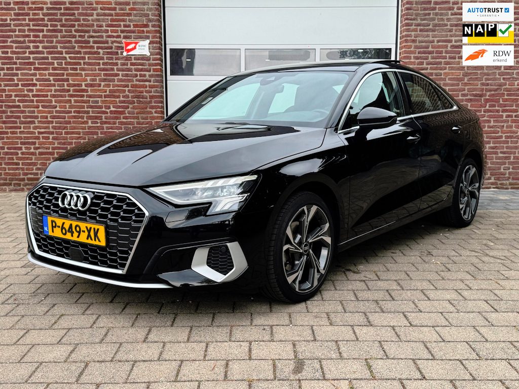 Audi A3 Limousine 30 TFSI Advanced edition|Pano|B&O|Stoelverw|