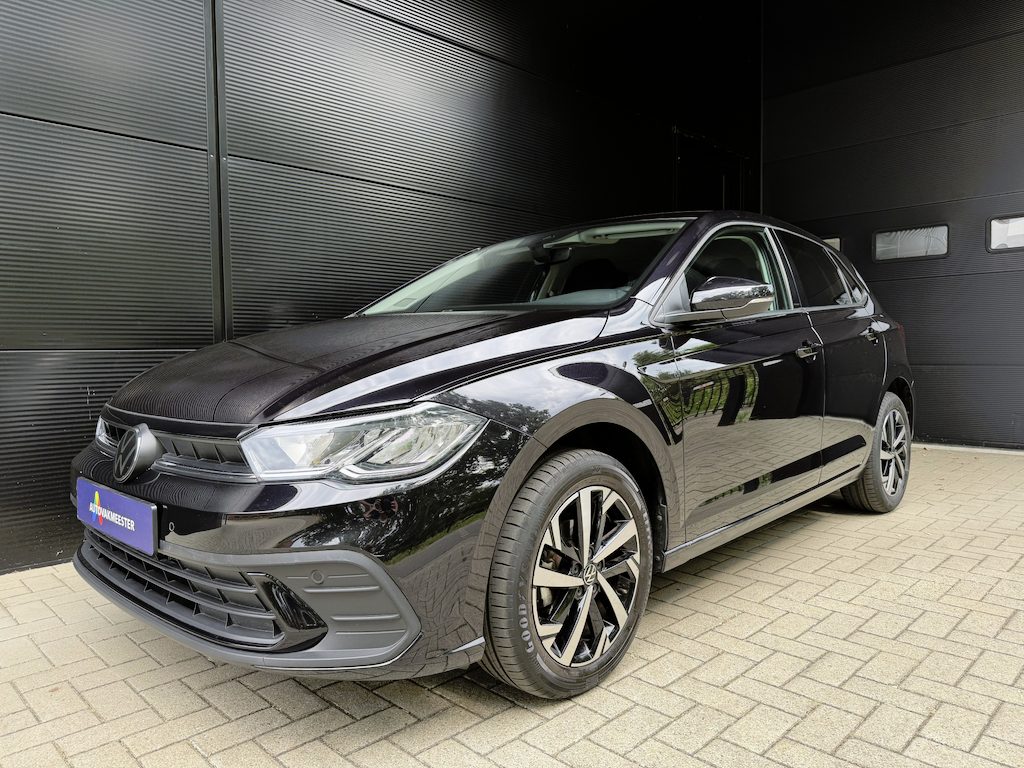 Volkswagen Polo 1.0 TSI Edition fabrieksgarantie, vol opties!! BTW auto, ondernemers kunnen de btw terugvorderen