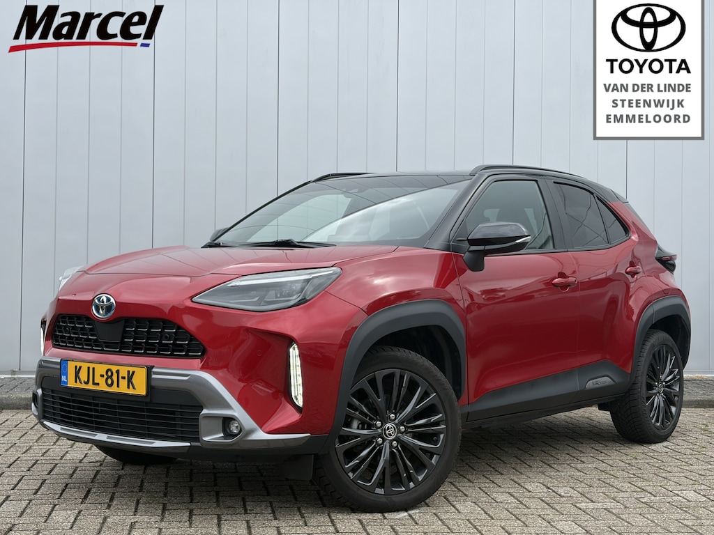 Toyota Yaris Cross 1.5 Hybrid Adventure Dodehoek Parkeersensoren Stoel Stuur Verwarmd