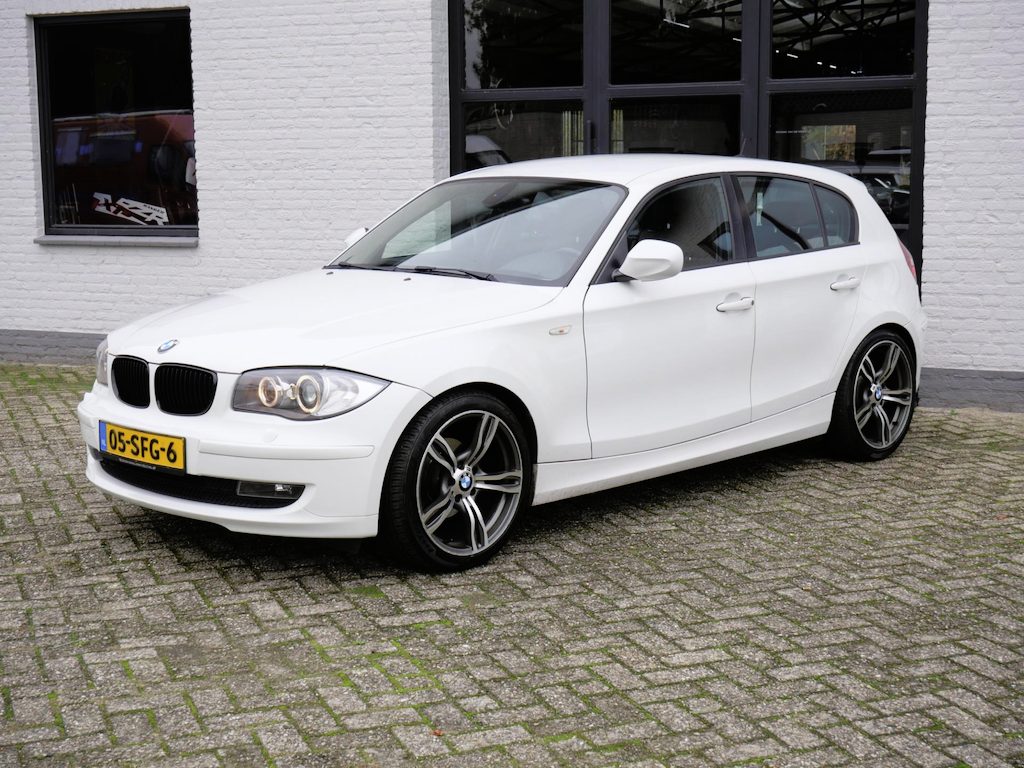 BMW 1-Serie 116i 2.0 Ecc leder Xenon Origineel NL