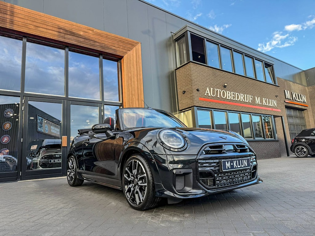 MINI Cooper S Cabrio 2.0 John Cooper Works F1 aut 204pk/Camera/Hk/Head up/Btw/Vol