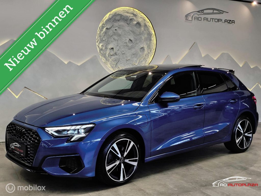 Audi A3 Sportback 40 TFSI e S Edition Panorama/Carbon/Keyless/HUD/SoH 99.6%