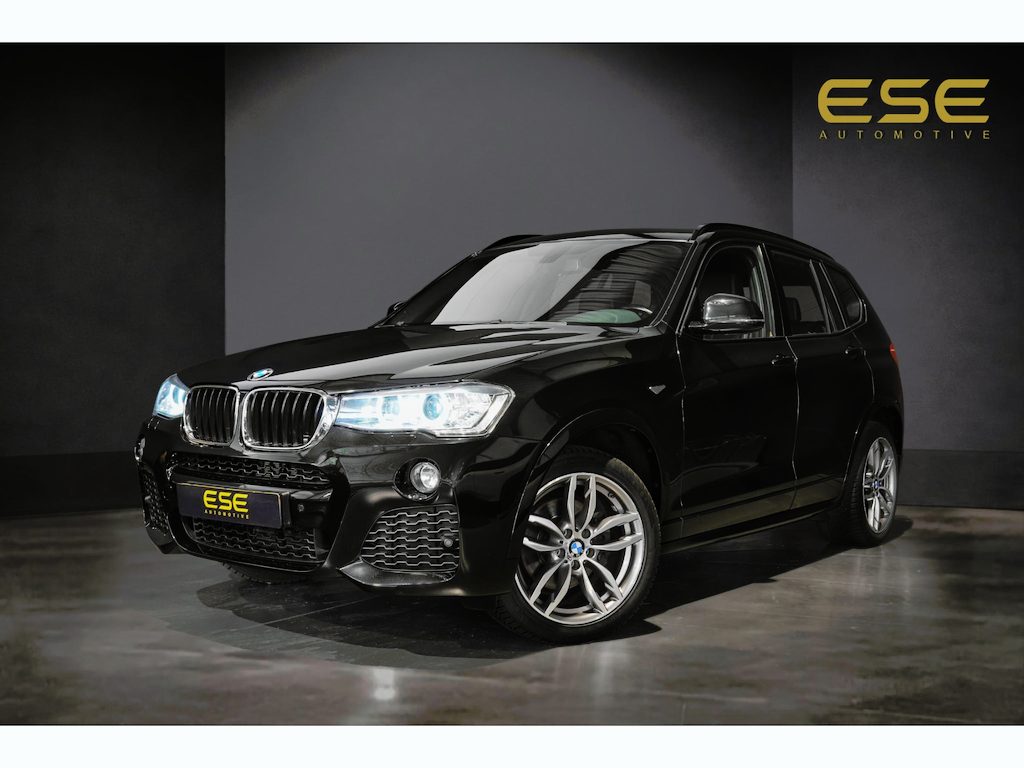 BMW X3 xDrive20i M-Sport | Panorama | Trekhaak | Leder | Navigatie