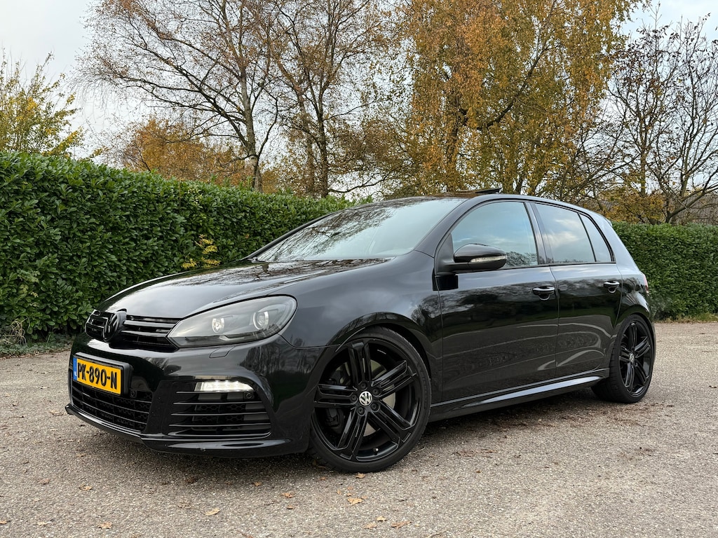 Volkswagen Golf 2.0 R 4-Motion Automaat | Dynaudio | Schuif-/Kanteldak | BearLock | Camera | Navi | Stoelverwarming | Xenon | PDC