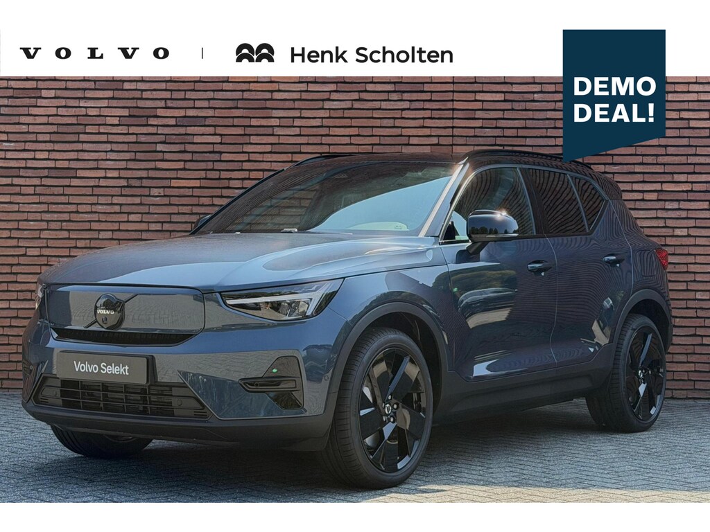 Volvo EX40 Single Motor Ext. Range Ultra Bl. Ed. Eur. 82 kWh Panoramisch schuif-/ kanteldak | Elektrische voorstoelen met geheugenfunctie | Harman Kardon | Extra getint glas | Stoel-/ stuurwielverwarming | Driver assist | 20 inch. lichtmetalen velgen | verwarmde achterbank | Dak in contrasterende kleur