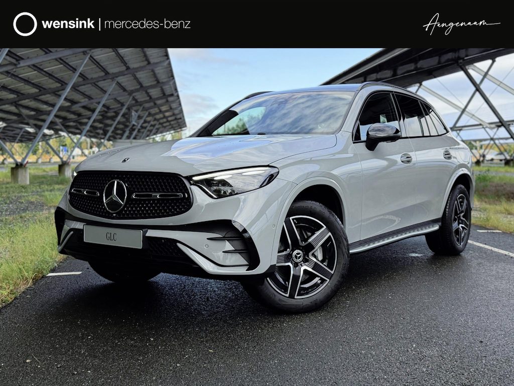 Mercedes-Benz GLC 300e 4MATIC Business Solution AMG | Night | Premium | Treeplanken | Panoramaschuifdak | Trekhaak | Memory stoelen |