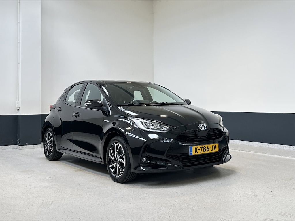 Toyota Yaris 1.5 Hybrid Business Plus | Navigatie | Camera | Apple Carplay/ Android Auto | NL | 1 Eig |