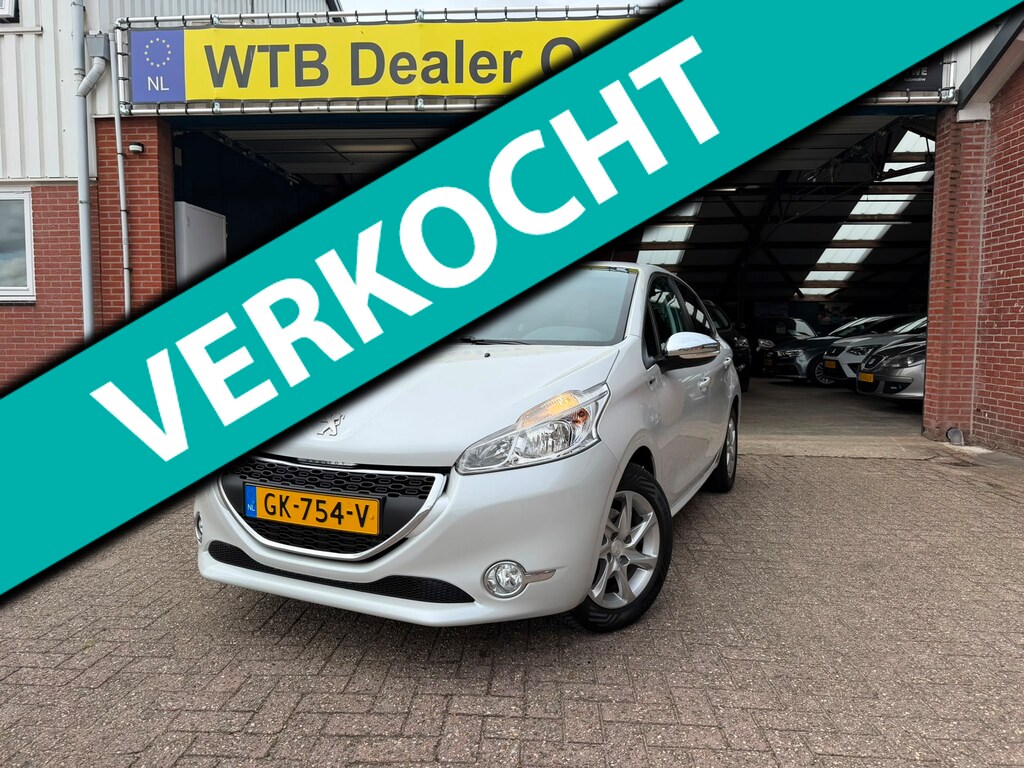 Peugeot 208 1.2 PureTech Style, Navi, Airco, Cruise Control, 2e Eig. Dealer onderhouden, NAP