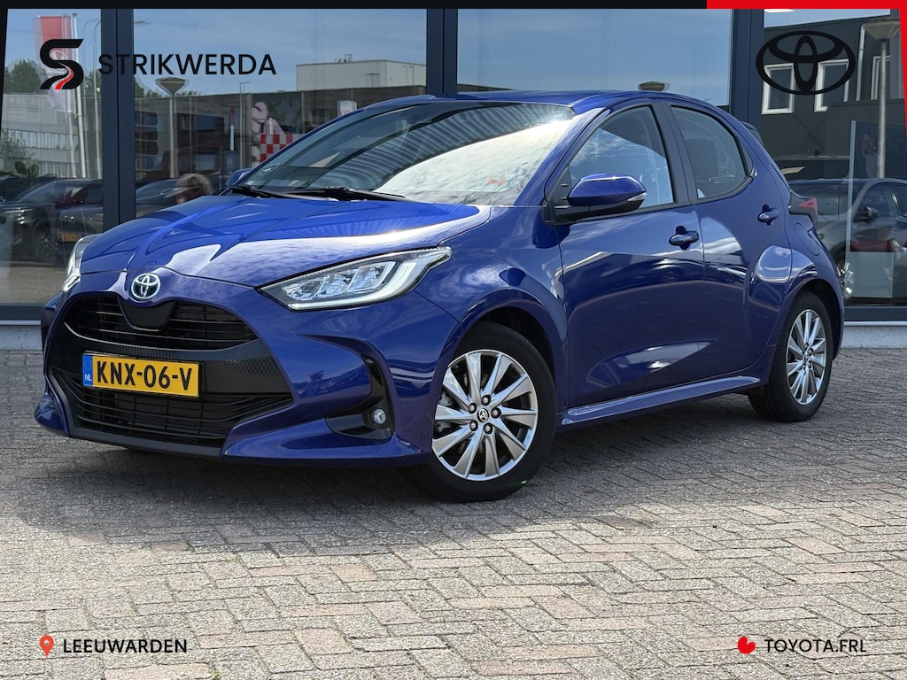 Toyota Yaris 1.5 Hybrid 115 Business