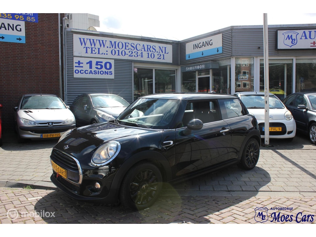 MINI Cooper 3-Deurs 1.5 Business