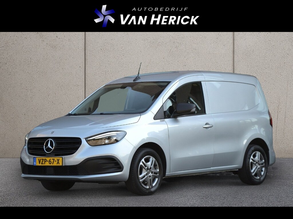 Mercedes-Benz Citan 112 CDI L1 Pro Automaat | Camera | Trekhaak | Stoelverwarming | Keyless