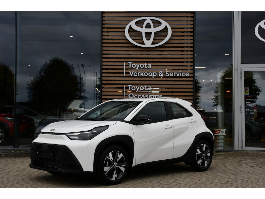 Toyota Aygo X Hybrid 115 Play Automaat 116pk | Go Pack | Nieuw | Direct uit voorraad leverbaar |