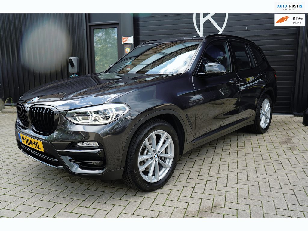BMW X3 XDrive30i High Executive ZEER NETTE! LEER/LED/PANO/STOELVERW/TREKHAAK/BUSINESS PRO/DEALERONDERHOUDEN