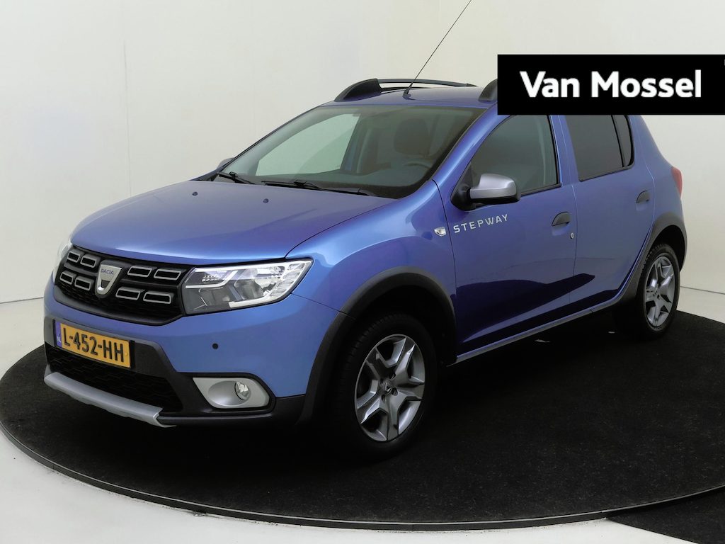 Dacia Sandero Stepway TCe90 Tech Road | Navigatie | Parkeersensoren | Trehaak |