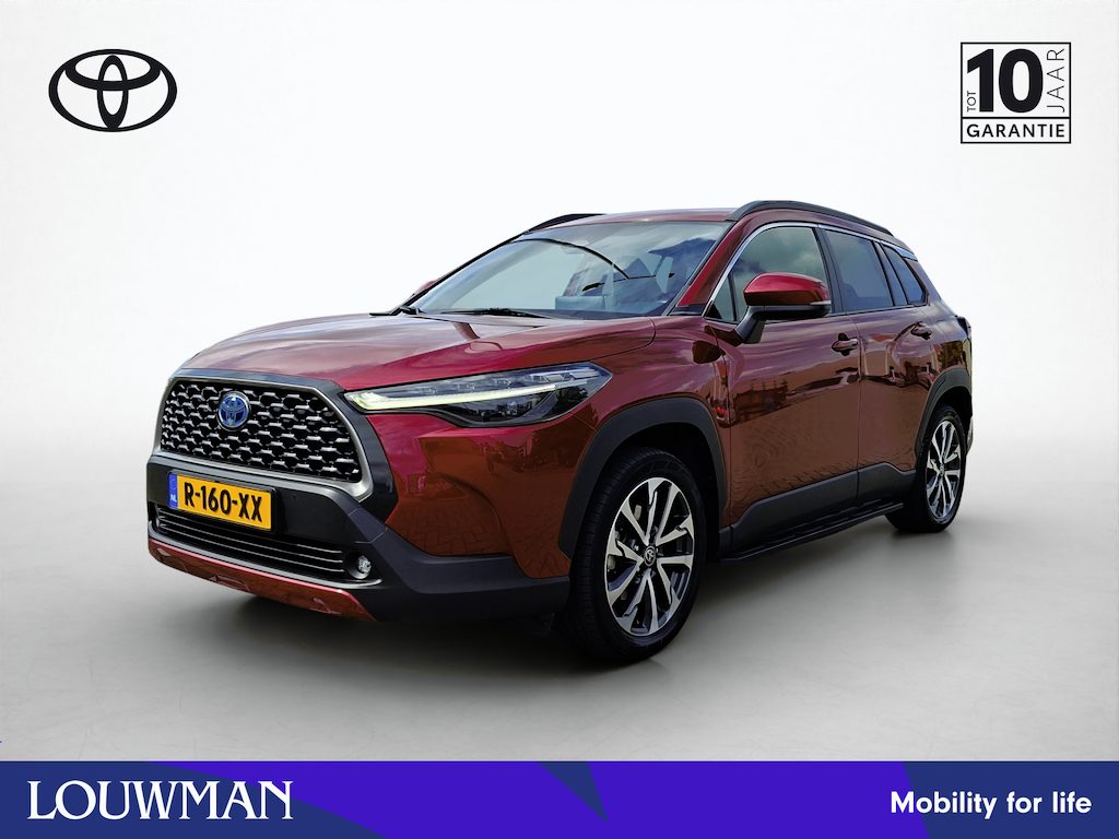 Toyota Corolla Cross 2.0 High Power Hybrid First Edition | Dealer onderhouden | Half Lederen bekleding | Stoelverwarming | Dodehoek detectie | Parkeersensoren voor+achter | Elektrische Achterklep | Navigatie | Apple CarPlay/Android Auto | Cruise Co