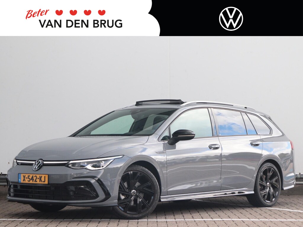 Volkswagen Golf Variant 1.5 eTSI R-Line Business | Harman Kardon | Trekhaak | Panoramadak | IQ Lights | Head up Display | Camera | Stuur & Stoelverwarming |