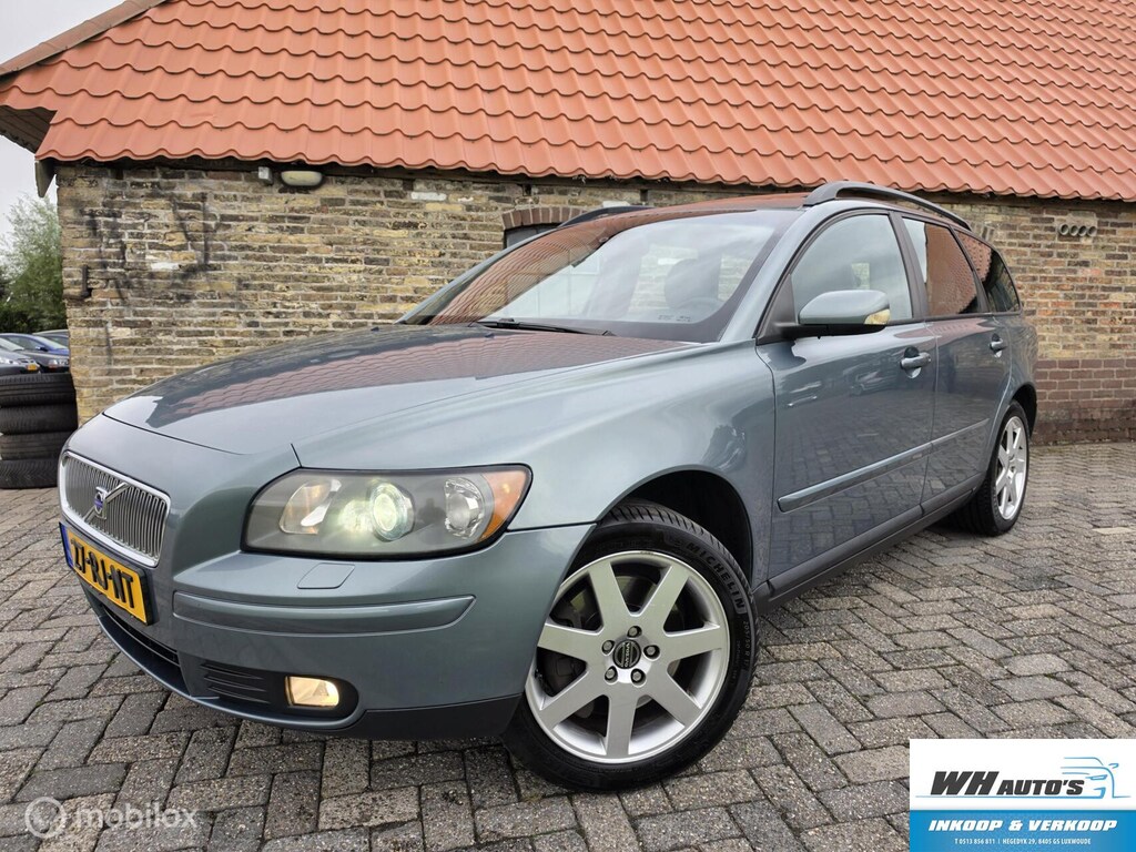 Volvo V50 2.5 T5 AWD Summum| pano | Trekhaak.