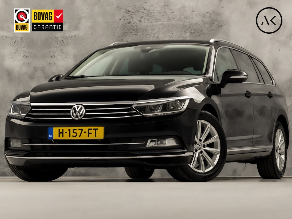 Volkswagen Passat Variant 1.5 TSI Highline Sportline 150Pk Automaat (VIRTUAL COCKPIT, APPLE CARPLAY, LED, GROOT NAVI, CAMERA, LEDER/ALCANTARA, GETINT GLAS, KEYLESS, NIEUWSTAAT)