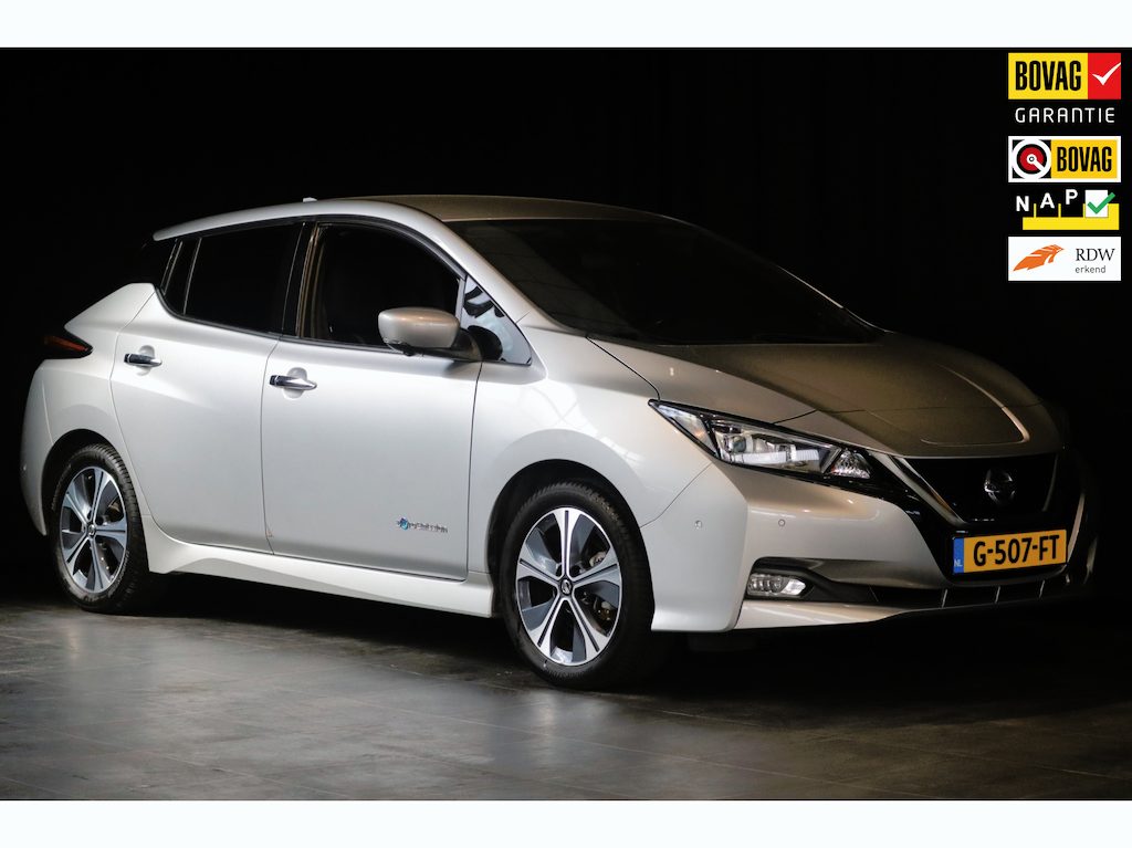 Nissan Leaf Tekna 40 kWh | BOSE | CARPLAY |