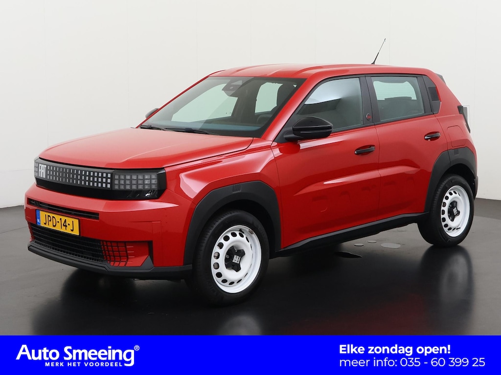 Fiat Grande Panda RED 11kW 44 kWh | Apple/Android Carplay | Digital Cockpit | Parkeersensor | Zondag Open!