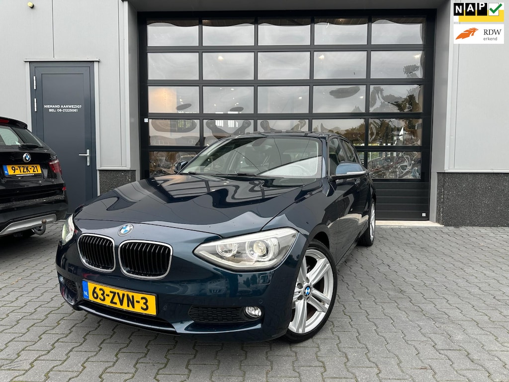 BMW 1-Serie 116i Upgrade Edition AUTOMAAT LEER OPEN DAK