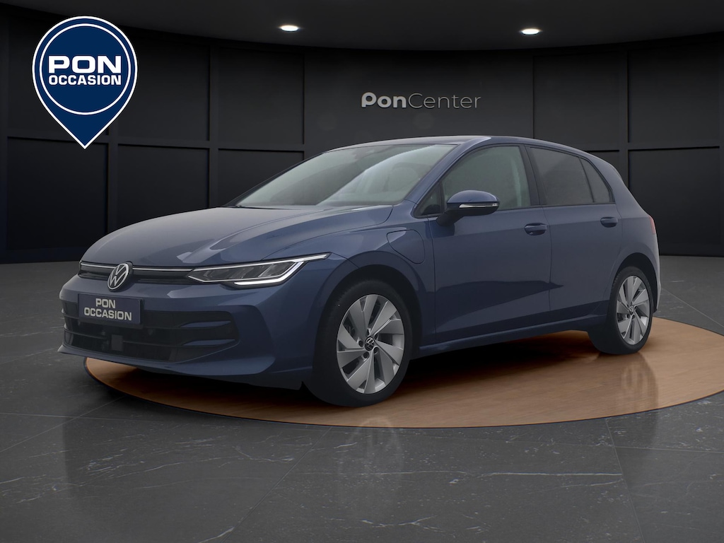 Volkswagen Golf 1.5 eHybrid Life Edition | Camera | Stuur/ Stoelverwarming | ACC |