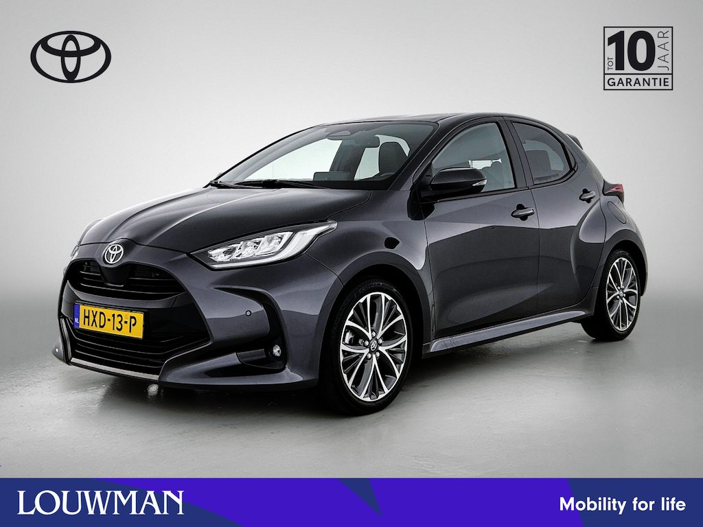 Toyota Yaris 1.5 Hybrid 130 Executive | BTW voertuig | Dealer onderhouden | Dodehoek detectie | Stoel+stuurverwarming | Parkeersensoren voor+achter | Draadloze telefoonlader | Navigatie | Apple CarPlay/Android Auto |