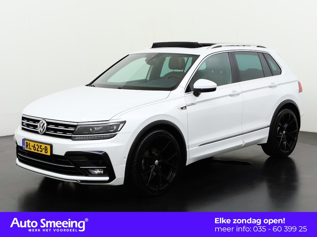 Volkswagen Tiguan 1.4 TSI R-Line DSG | Panoramadak | Leder | Virtual Cockpit | Massage | Zondag Open!