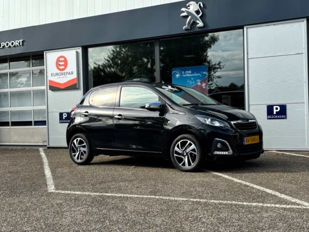 Peugeot 108 1.0 VTi 68pk ETG 5D Bluetooth | Camera achter | Radio | Airco | Lederen bekleding