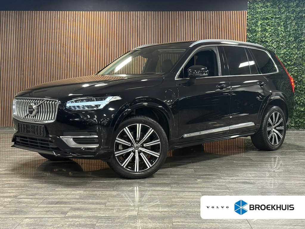 Volvo XC90 T8 AWD Recharge Inscription | 360° Camera | Head-Up Display | Harman Kardon | Adaptieve Cruise Control | Stoel en Stuurwielverwarming | Standkachel met Volvo On Call App | Pilot Assist | BLIS Dode Hoek Detectie | Schuifdak | Elektrische voorstoelen geheugen | Lederen bekleding | Zitting verlenging voorstoelen | 20 Inch | Keyless Drive | Parkeersensoren voor+achter | Privacy Glass | Elektrisch bedienbare achterklep | 7-Persoons | 4-Zone Climate Control | DAB Radio | Apple Carplay/Android Auto | Volvo On Call met mobiele App functie | Onyx Black Metallic |
