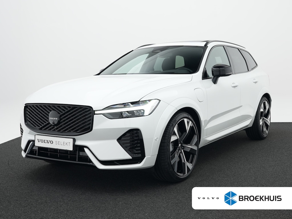 Volvo XC60 T6 Recharge AWD Plus Black Edition | Luchtvering | Premium Pack | Head-Up | Panoramadak | 360° Camera | 22" | Nappa Sportstoel | Harman/Kardon