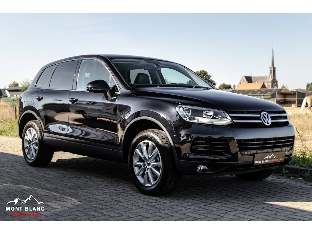 Volkswagen Touareg 3.0 TDI Highline|CarPlay|Leder|Trekhaak|€13.219,- Ex. Btw