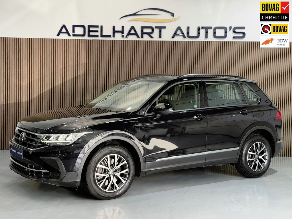 Volkswagen Tiguan 1.4 TSI eHybrid Automaat / Navigatie full map / Climate control / Cruise control / etc..