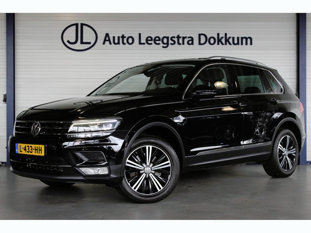 Volkswagen Tiguan 2.0 TSI 4Motion Highline Trekhaak | Head-Up | 360° Camera | Pano | Elektr. Klep | Adapt. Cruise | Side Assist | Stoelverw. | 18" LMV | PDC V+A