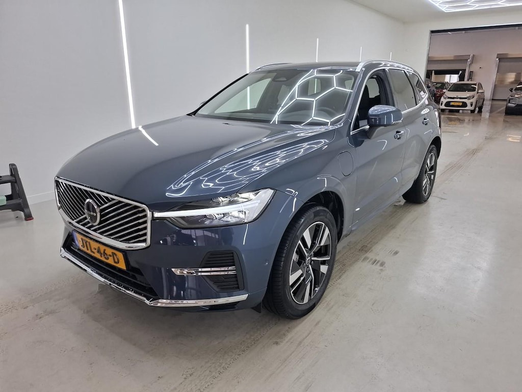 Volvo XC60 T6 350PK Plus Bright | 360 | Trekhaak | Getint Glas | Gelam Glas