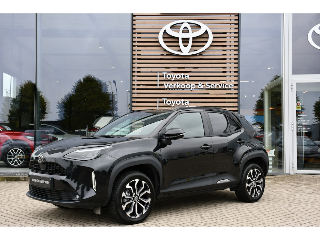 Toyota Yaris Cross 1.5 Hybrid 115 Dynamic Limited Automaat 116pk | Stuur verwarmd | Keyless entry | Verwarmbare voorruit |