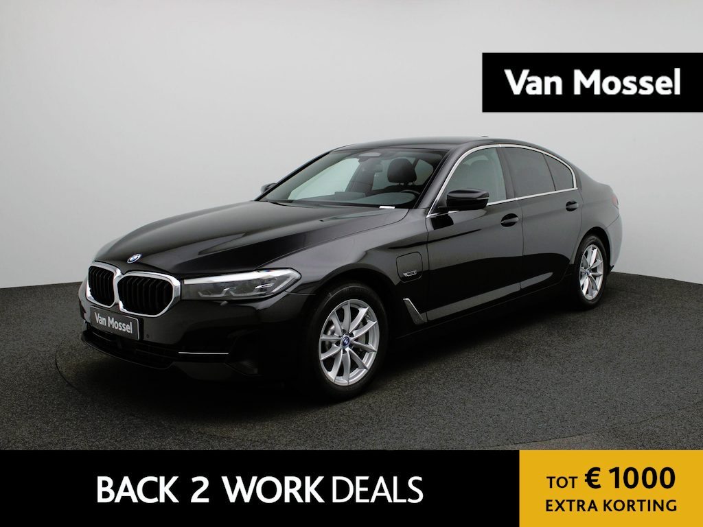 BMW 5-Serie Berline 530e | Automaat | Achteruitrijcamera | Parkeersensoren | Climate Control | Stoelverwarming |