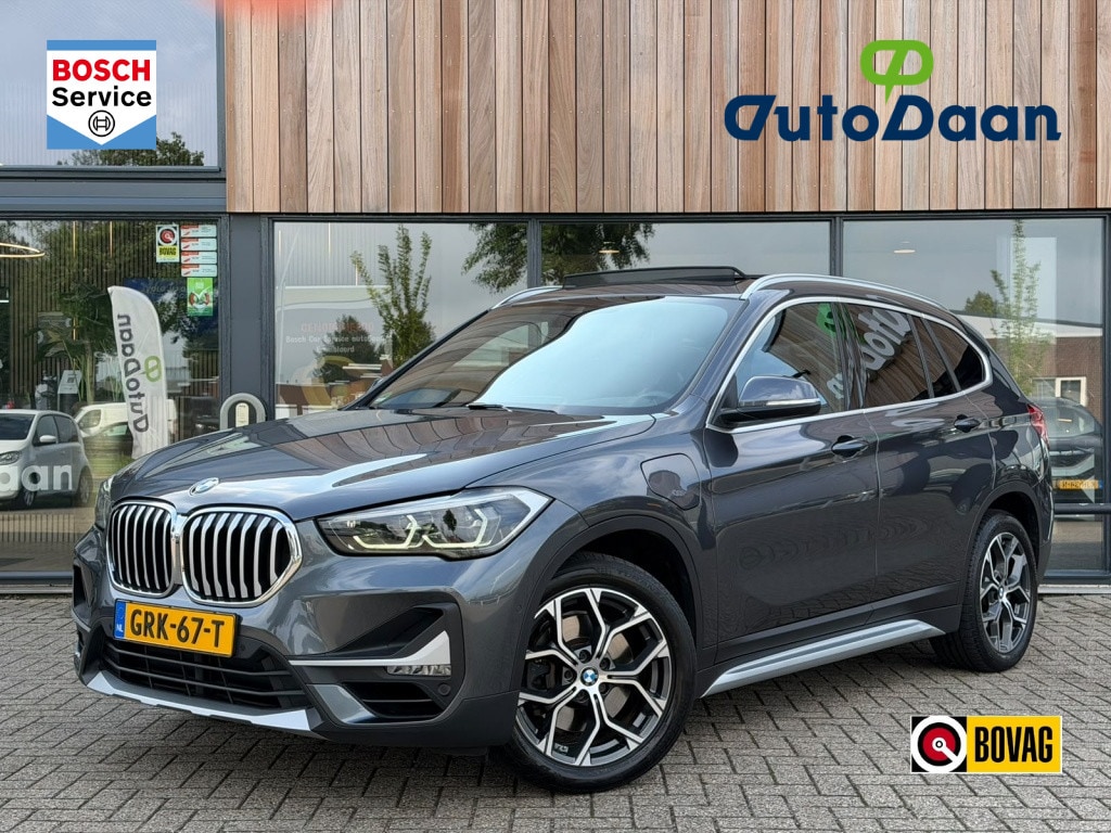 BMW X1 xDrive25e eDrive Edition Pano LED Sportstoelen HUD Stoelverwarming Camera